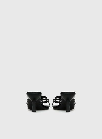Goalie Heels Black