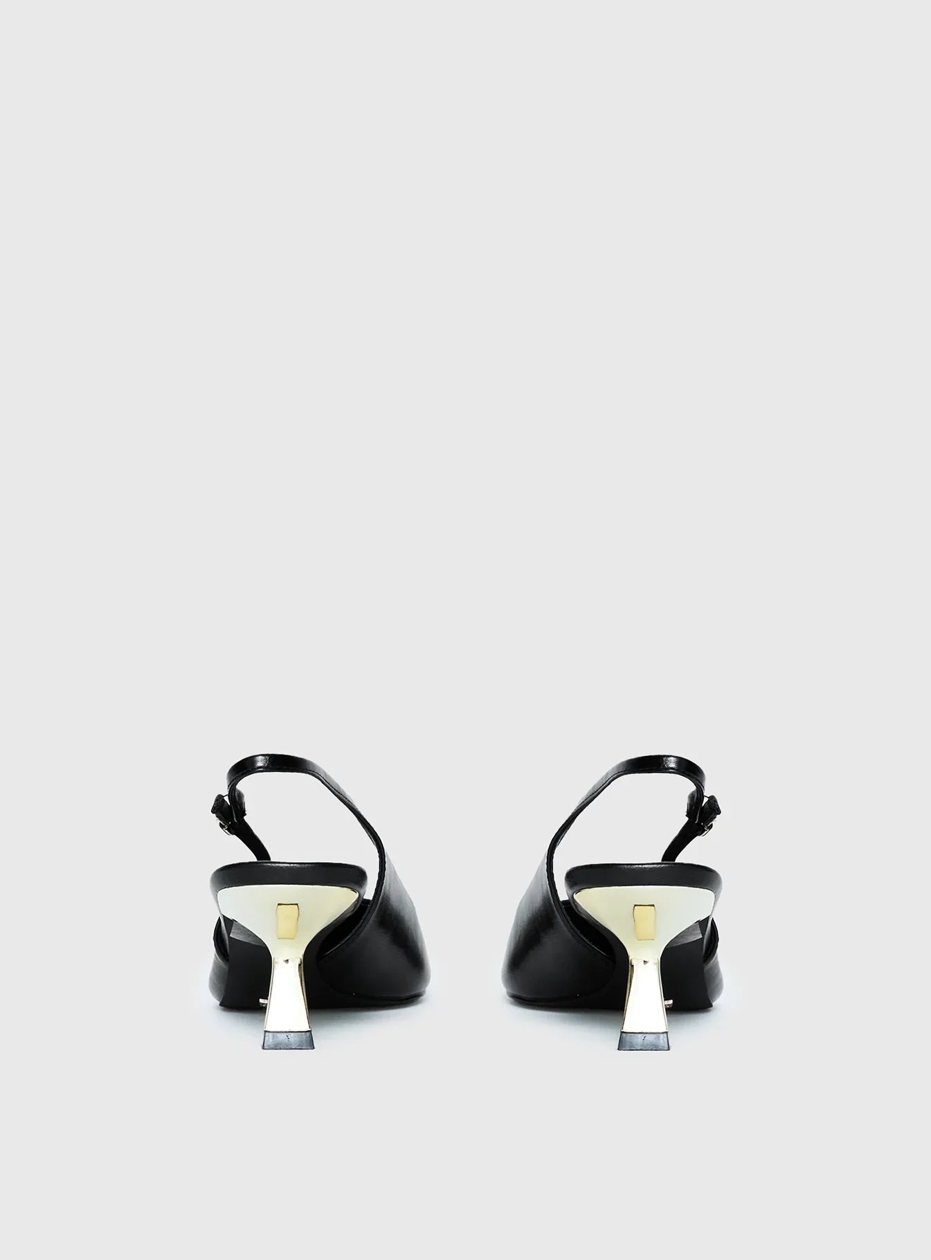 Billini Anaya Pointed Toe Heels Black / Gold