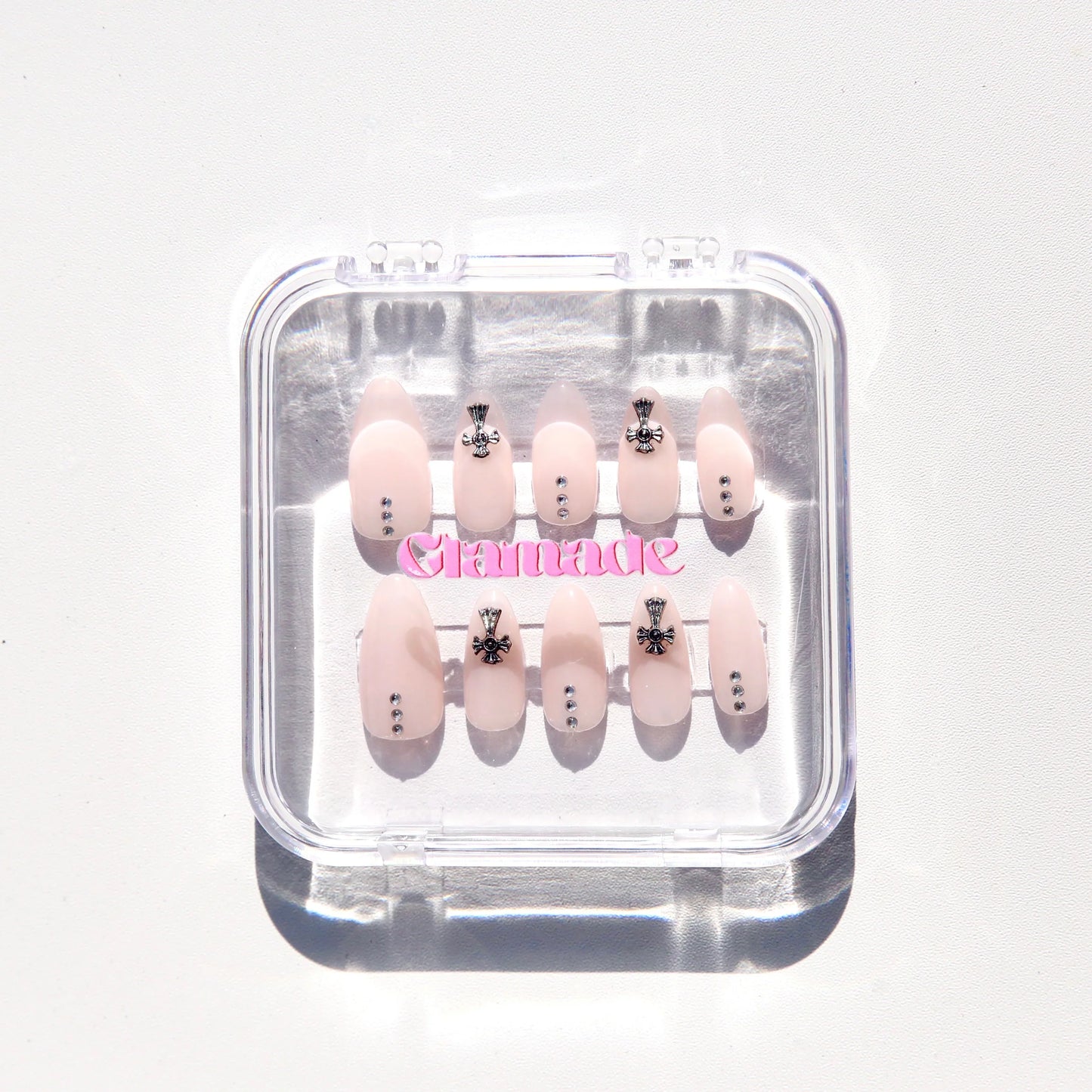 Ombre Chromehearts